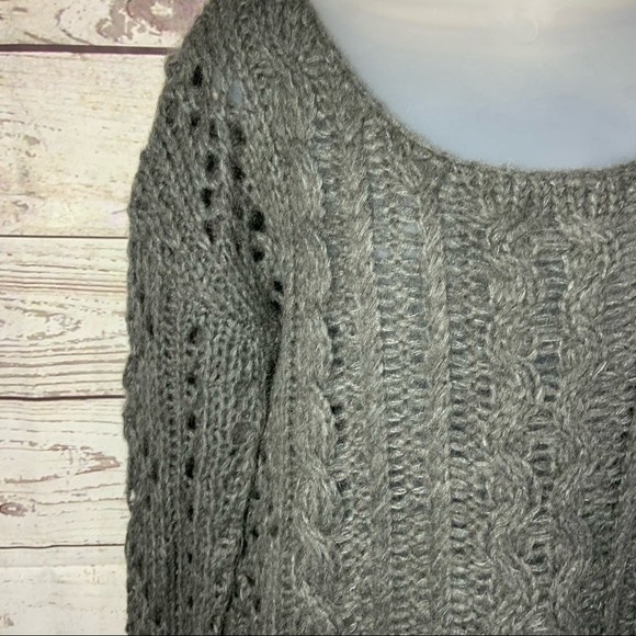 Free People Gray Chucky Knit Cropped Sweater Sz XS - Picture 4 of 6
